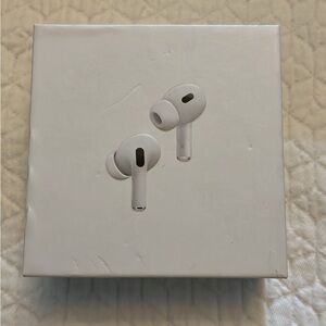 Apple White AirPods Pro Earbuds with Compact Charging Case Artwork